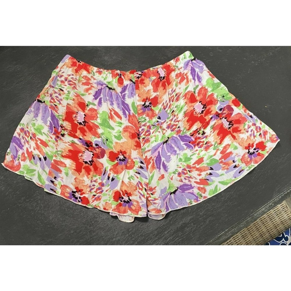 Newbury Kustom Shorts Lined Size Medium Floral Made in the USA Flowy
